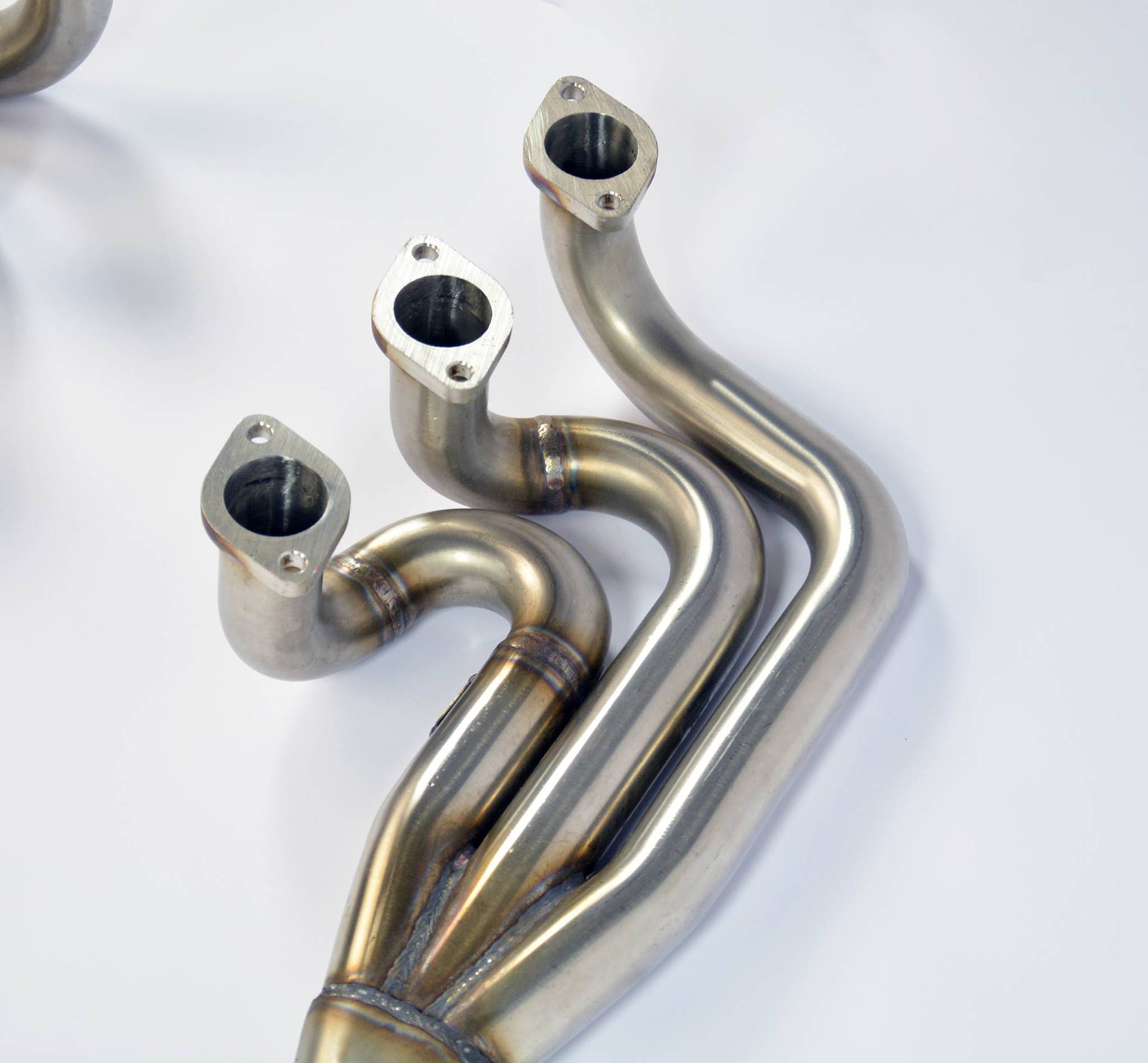 Manifold Right - Left Racing (W/o heat exchangers)